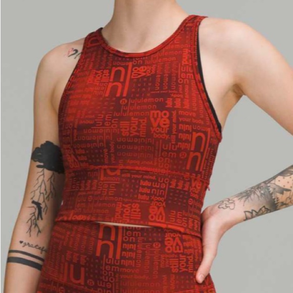 Lululemon Power Pivot Everlux Tank Top *Motif
Lululemon Ombre Red Multi - Picture 1 of 9